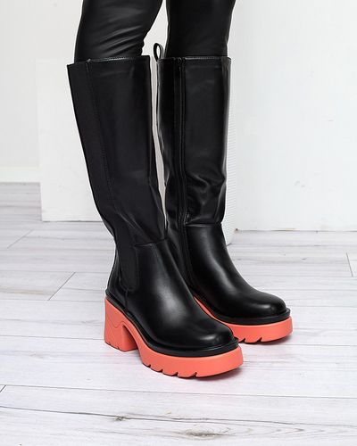 Černé dámské kozačky na masivní korálové podrážce Beris - Footwear