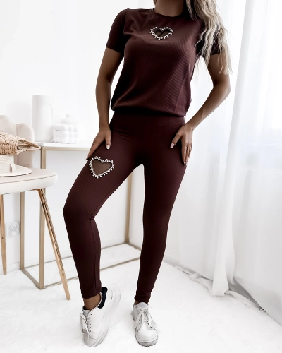 Royalfashion Tmavě hnědá dámská sportovní souprava se srdíčky