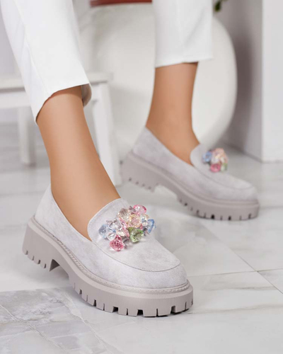 Světle šedé dámské mokasíny s barevnými korálky Hetika - Obuv