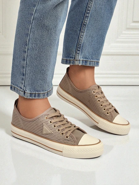 Royalfashion Dámské perforované sneakers Rebbse