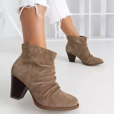 OUTLET Světle hnědé boty s řasením Holtien - obuv