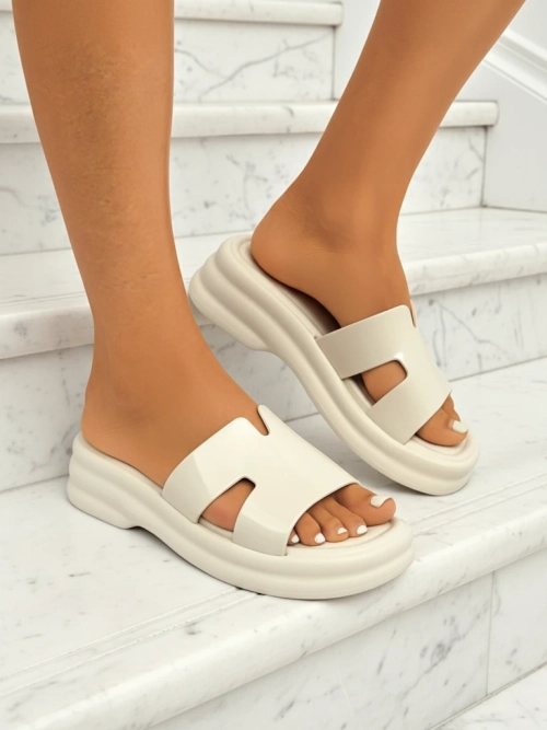 Royalfashion Жіночі шльопанці на товстій підошві Nova Gloss