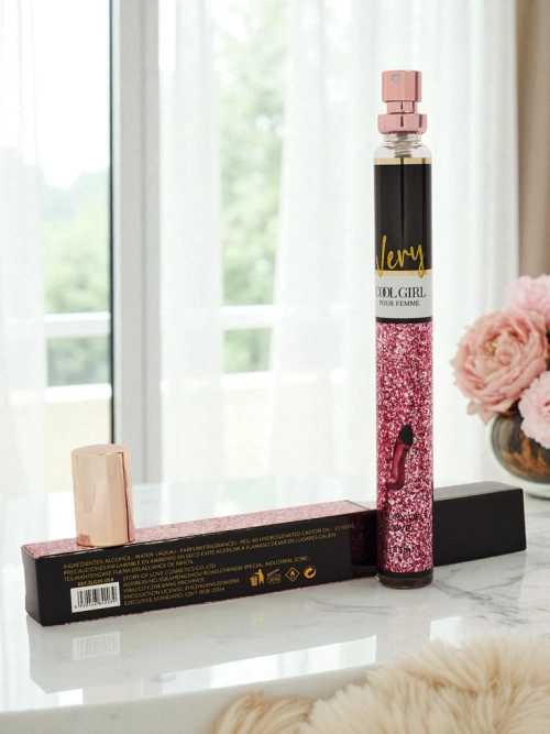 Натхненна Жіноча парфумована вода Very Cool Girl Glam