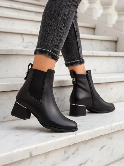 Royalfashion Жіночі чоботи Lepito