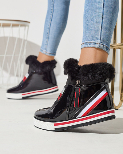 OUTLET Чорні жіночі спортивні черевики на прихованому каблуці з хутром Gomiu- Footwear