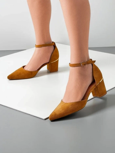 Royalfashion Жіночі туфлі на низькому каблуці Caelda