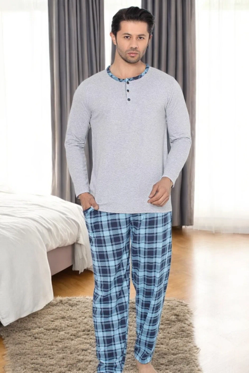 Royalfashion Чехол чоловічий у клітинку, виготовлений з бавовняного матеріалу. Модель має довгі рукави, два кишені та довгі штани. Комфорт та елегантність в одному! 87654321 <p>*ЗАЗНАЧЕННЯ: Точність вимірювання (+/-) 1 см. Розміри вимірюються в розгорнуто