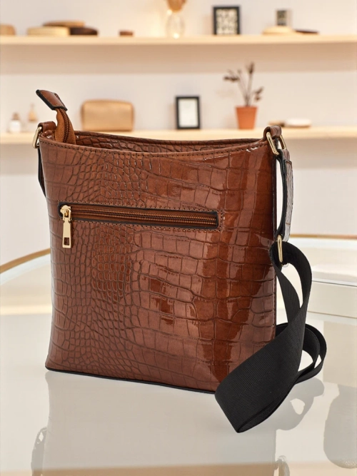 Лакована маленька жіноча сумочка з екошкіри Arlisse