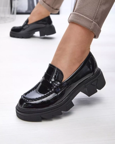 Чорні лаковані мокасини для жінок Tygriss- Footwear