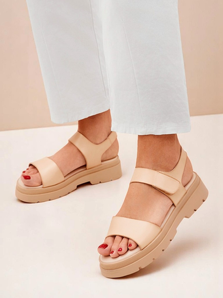 Royalfashion Dámské sandály s tlustší podrážkou Otvanna