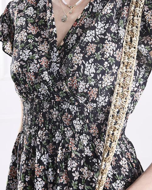 Чорна жіноча квіткова сукня міді - Одяг