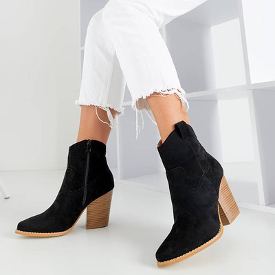 Černé dámské boty a'la kovbojské boty Vitella - Footwear