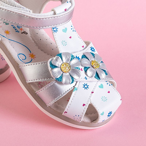 Білі та срібні жіночі босоніжки з декораціями Laluna - Взуття