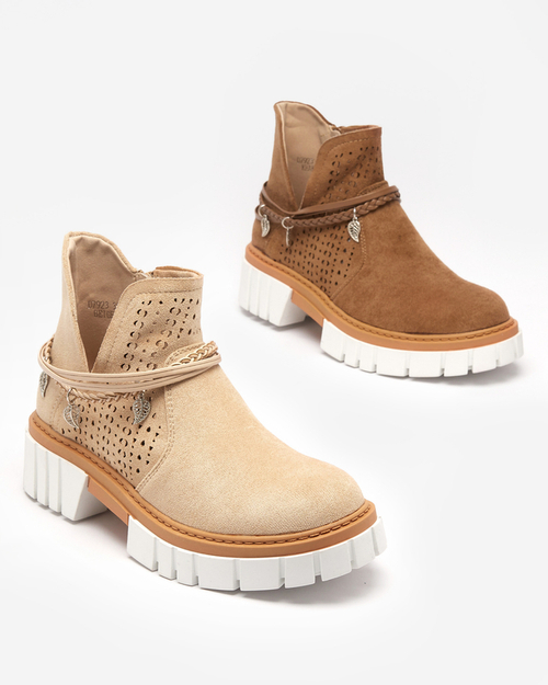 Коричневі жіночі чоботи з прикрасами Versi