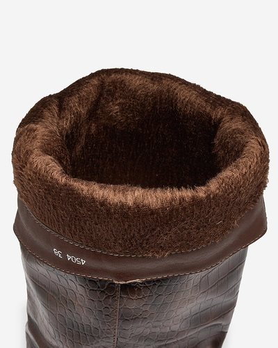 Royalfashion Tmavě hnědé dámské kozačky s ražbou Telibitta