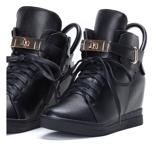 Чорні кросівки на закритих клинах Sinnea - Взуття