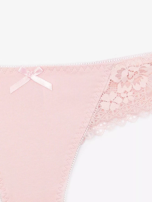 Рожеві бавовняні жіночі трусики стрінги з мереживом - Нижня білизна