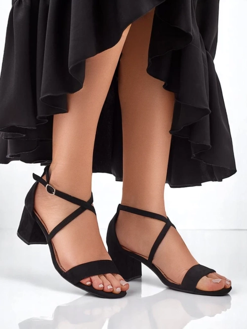 Royalfashion Екологічні замшеві жіночі сандалі Romates