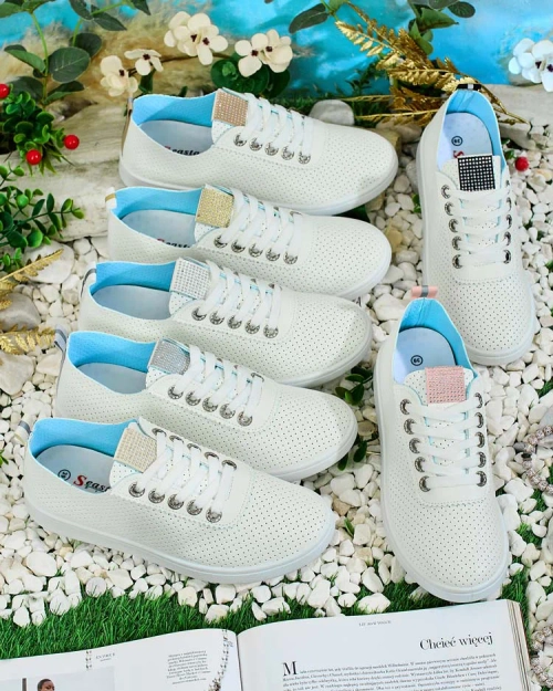 Royalfashion Жіночі ажурні кросівки Mitrra