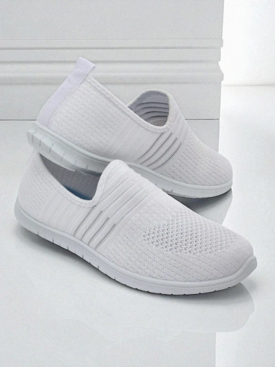 Dámské bílé slip-ony Tkanina Callisto – lehké boty na jaro a léto