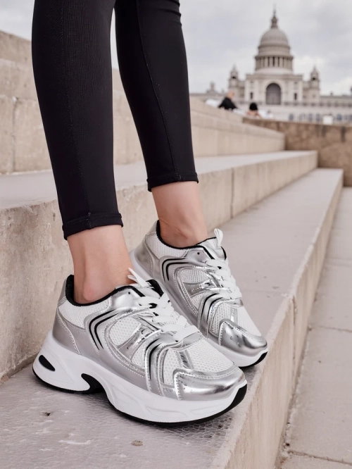 Royalfashion Жіночі кросівки Resioo