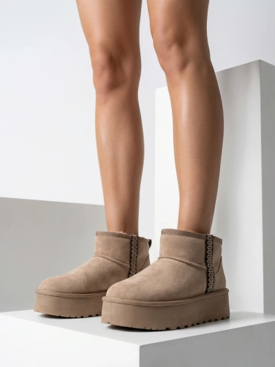 Dámské krátké sněhule boty Royalfashion styl Haluzi