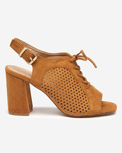 Жіночі ажурні босоніжки на пості в Sasqan camel - Взуття