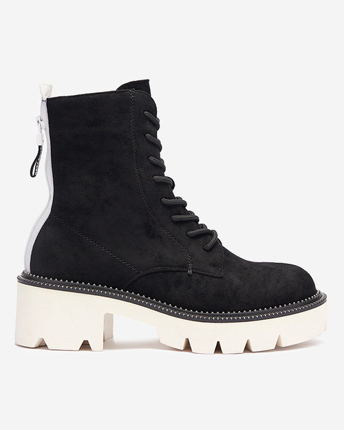 Чорні жіночі чоботи на низькій посадці Savet - Взуття