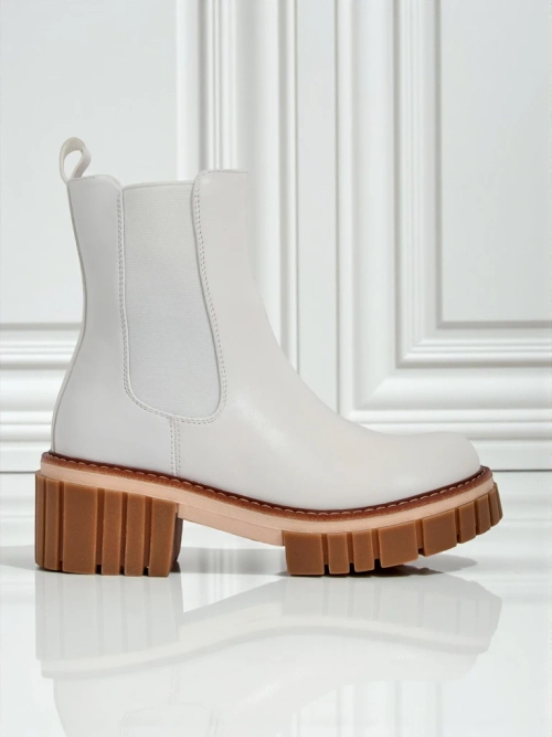 Ботки на підборах з еко нубуку Amber Walk