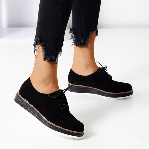 Чорні жіночі еко-замшеві туфлі на платформі