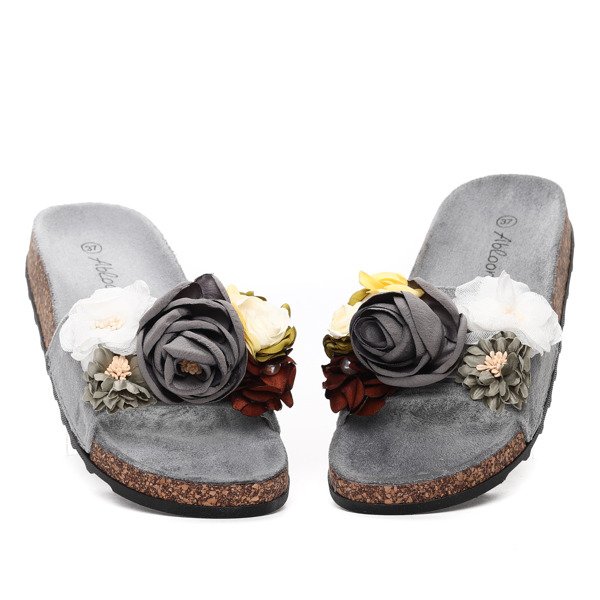 Szare klapki z kwiatkami Leslie- Obuwie
