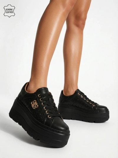 Ažurové sportovní dámské tenisky z přírodní kůže Atelle