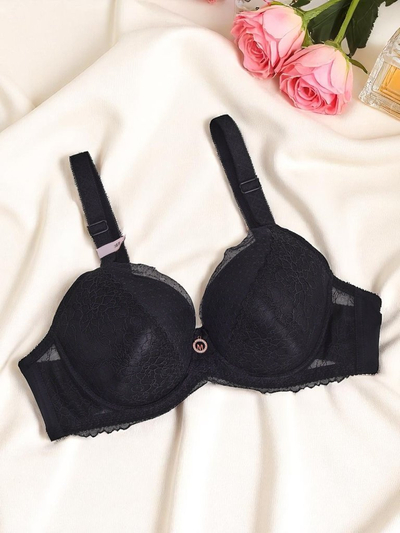 Royalfashion Dámská push-up podprsenka s krajkou Coco Lift