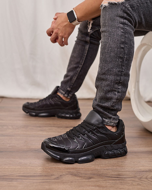 Royalfashion Чорні чоловічі спортивні кросівки Makkika