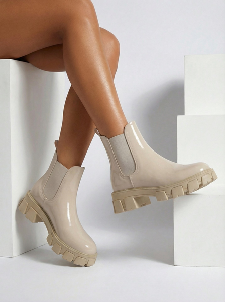 Royalfashion Kotníkové boty Calista Weide