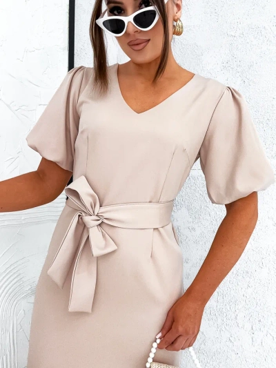 Royalfashion Dámské mini šaty s puffovými rukávy a V výstřihem