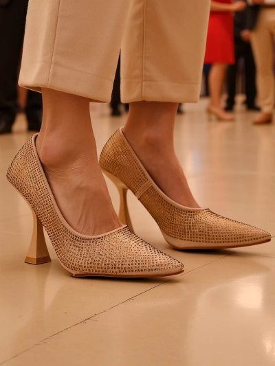 Royalfashion жіночі туфлі на шпильках з стразами Gesion