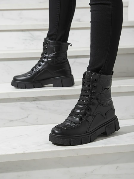 Lorenzo Classic Černé Dámské Boty