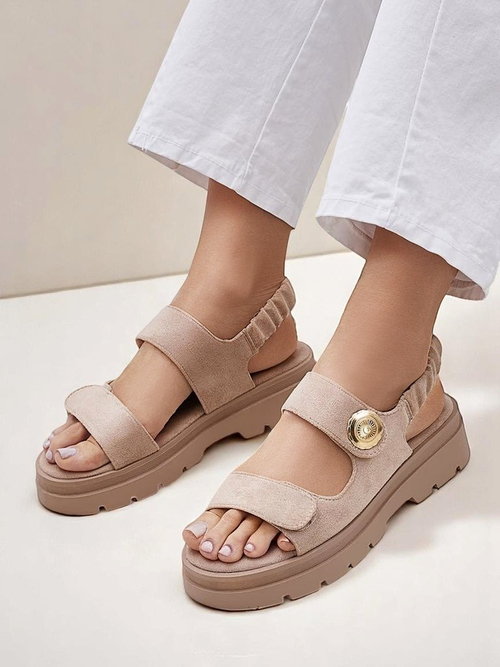 Сандалі жіночі бежеві Royalfashion Callista на платформі із замші