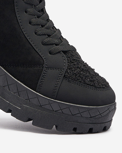 OUTLET Жіночі утеплені черевики-трапери чорного кольору Wosser- Footwear