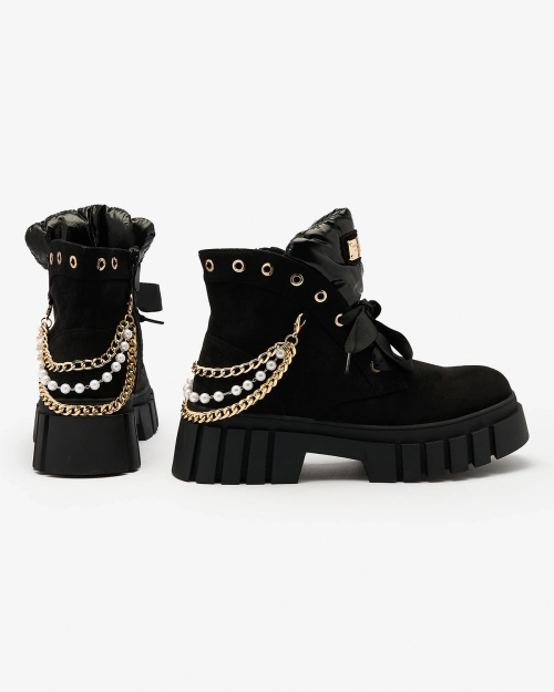 Жіночі утеплені черевики з екозамші Royalfashion чорного кольору Dahaff