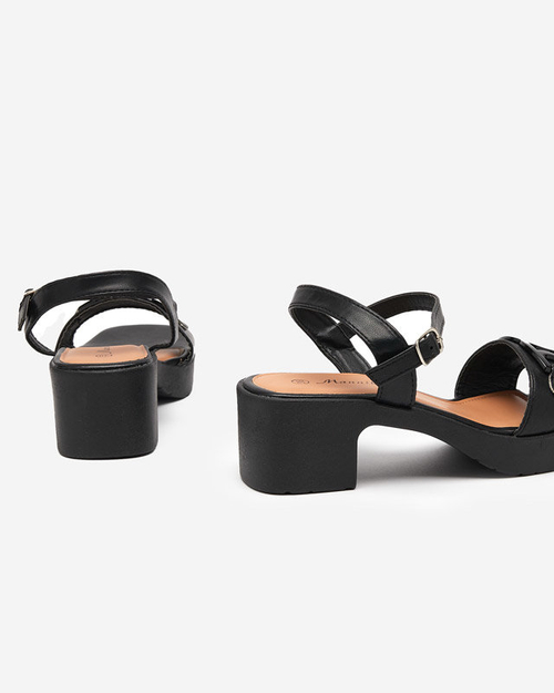 Чорні жіночі босоніжки на підборах Frokio