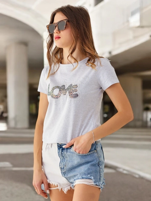 Royalfashion Жіноча бавовняна футболка LOVE з блискітками