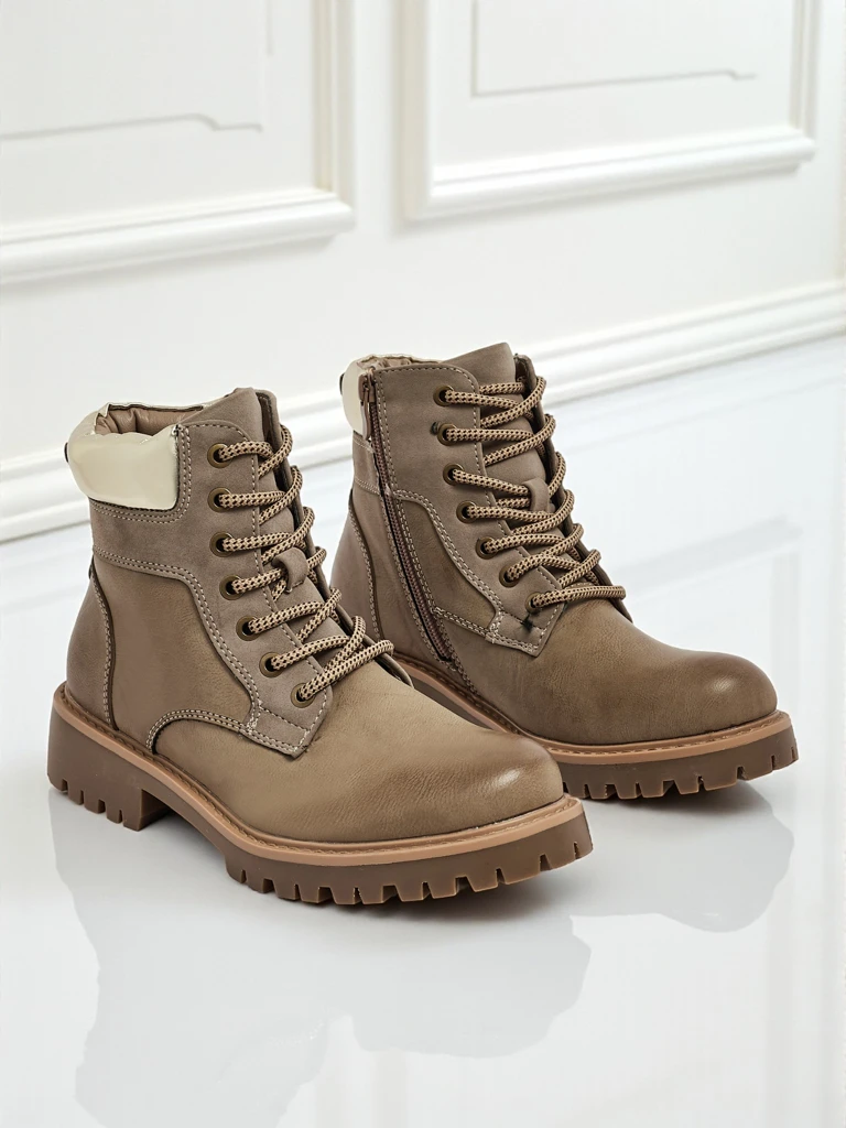 Dámské kotníkové boty traper Maestroe