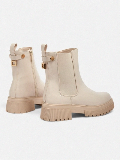 Lakované dámské kotníkové boty z eko kůže Calebi