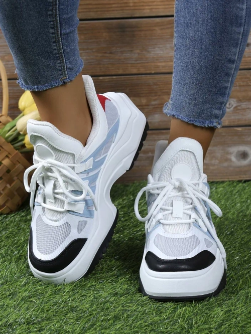 Royalfashion жіночі спортивні кросівки на товстій підошві Loness