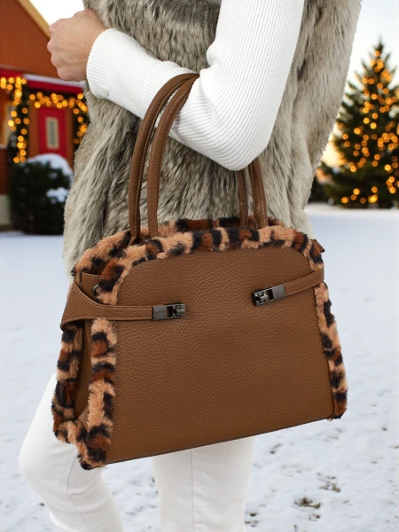 Malá dámská kabelka z eko kůže s panterkou Panthory