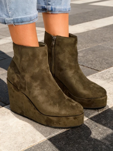 Dámské kotníkové boty na klínku Royalfashion Sieffa