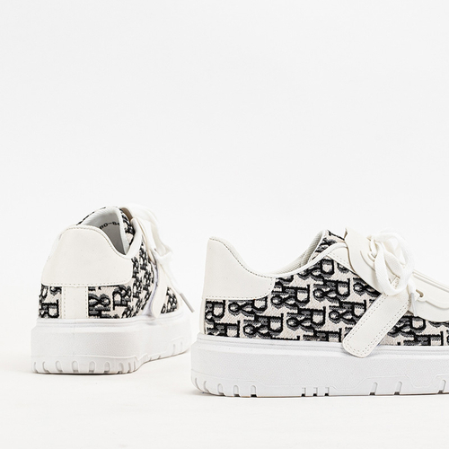 Білі жіночі кросівки з принтом Ibibis