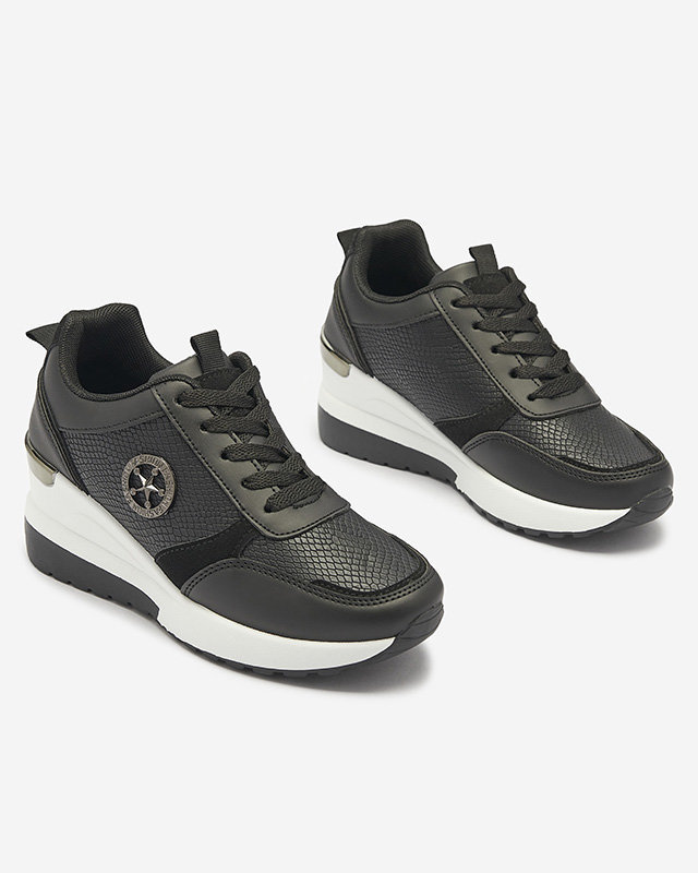 OUTLET Černá dámská sportovní obuv na podpatku Amiley- Footwear